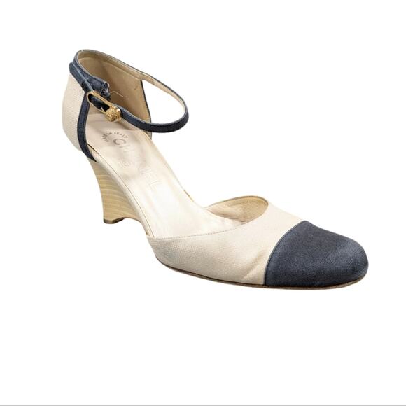 AUTHENTICATED Chanel Vintage Toe Cap Mary Jane Pumps Size 36 US 6 S2798 - Picture 2 of 11